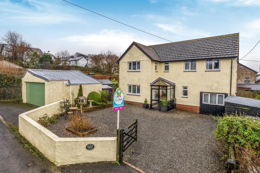3-bed detached on South View, Barnstaple, Devon, EX31, £350,000