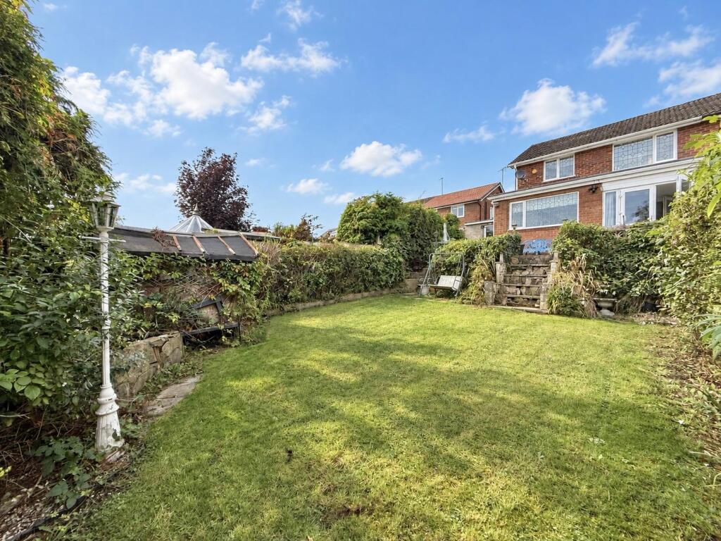 Sandown Drive, Denton photo 3
