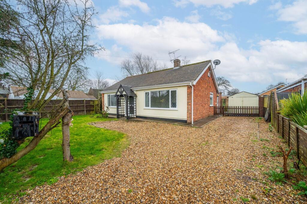 2-bed house on Back Lane, Rollesby, £260,000