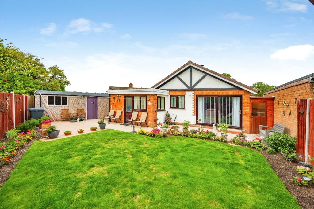 House in Lichfield, Whittington - View 2