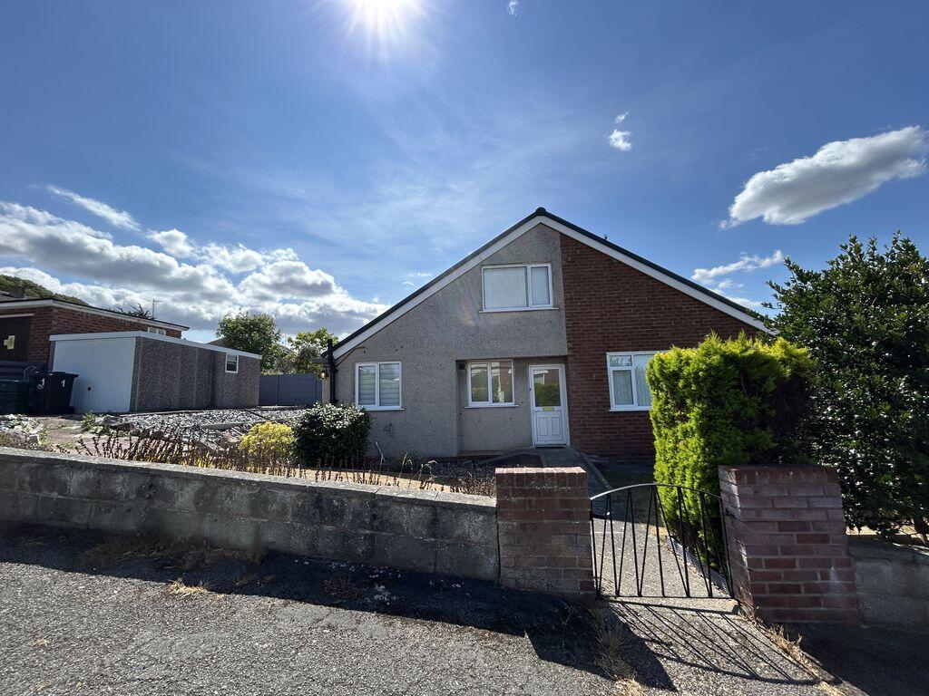 Main image of property: Derwen Avenue, Rhos On Sea