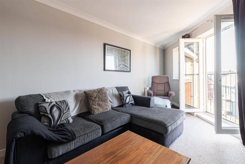 Apartment in Newcastle upon Tyne, Heaton - View 5
