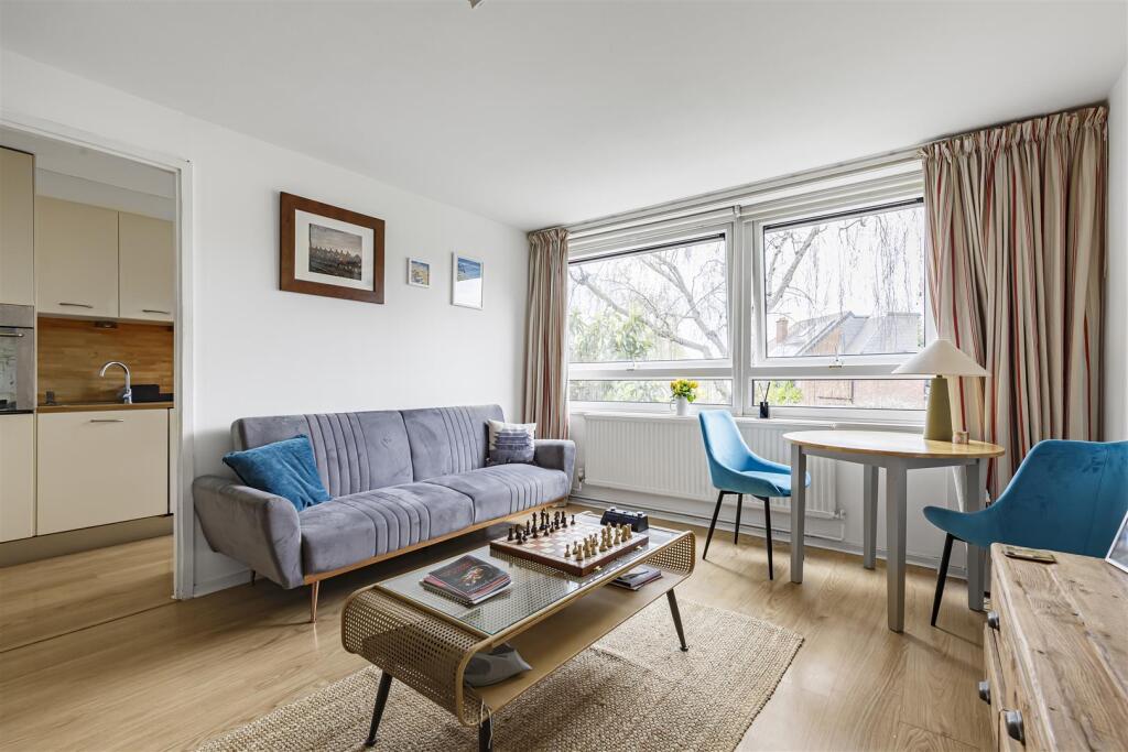 Main image of property: Boileau Road, Barnes, London, SW13