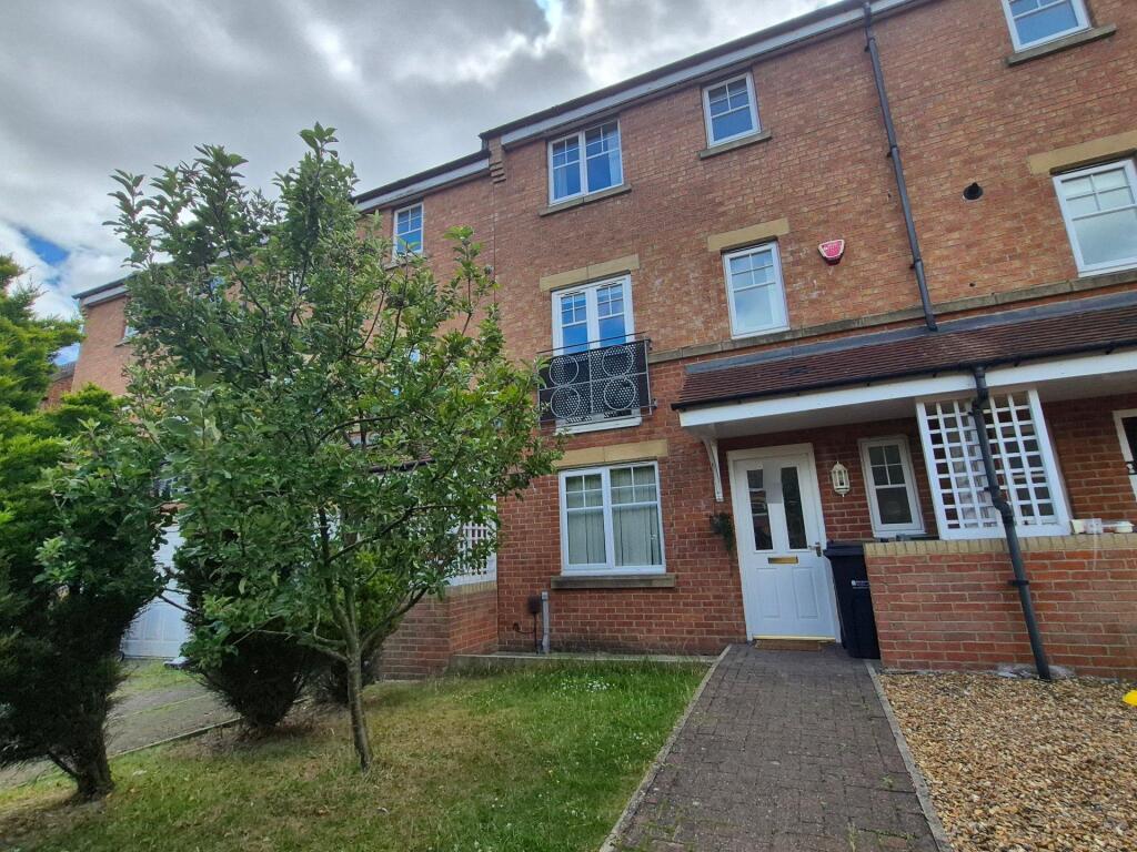 Main image of property: Sanderson Villas, Gateshead, NE8