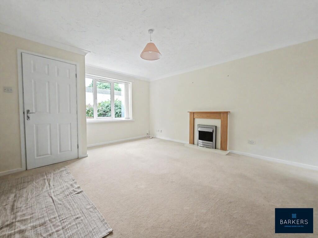 Kenmore Road, Cleckheaton photo 4