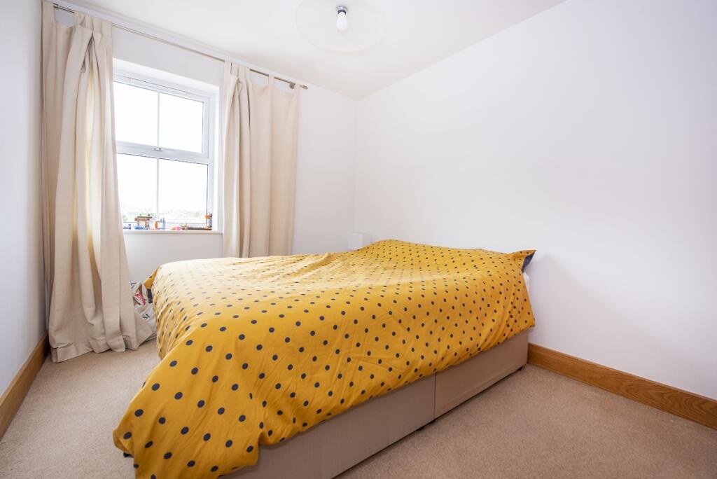 Apartment in London, Royal Borough of Kingston upon Thames - View 5