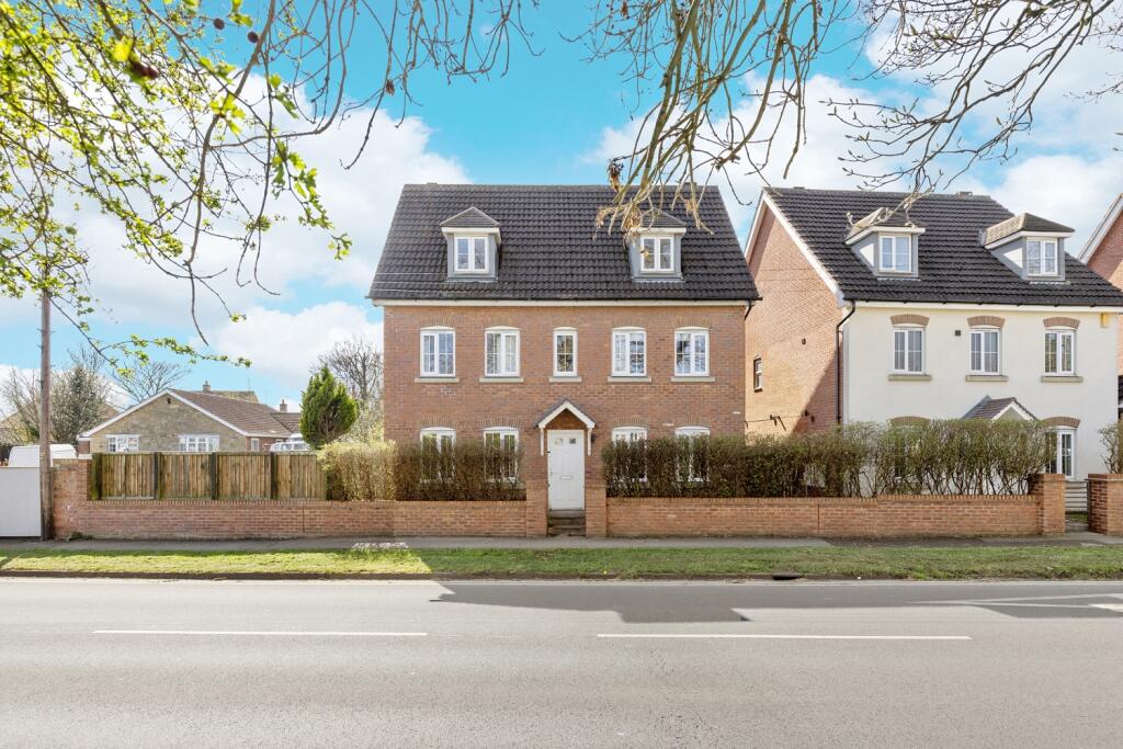 Main image of property: Wistow Road, Selby, North Yorkshire, YO8