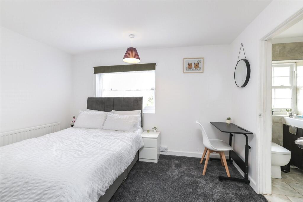 Main image of property: Broadwater Gardens, Harefield, Uxbridge, UB9