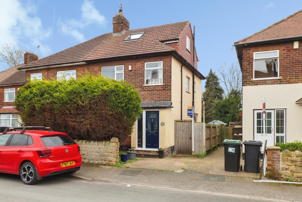 Main image of property: Leyton Crescent, Beeston, Nottingham, Nottinghamshire, NG9