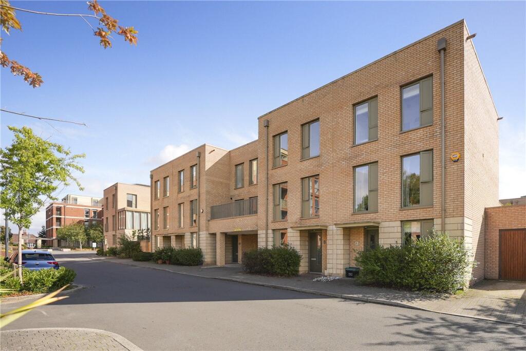 3 Bedroom Terraced in YO23 1PU