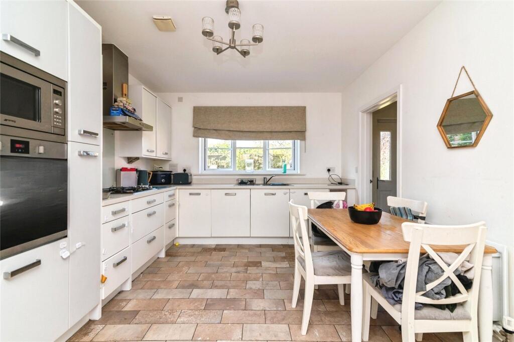 House in Nottingham - View 5