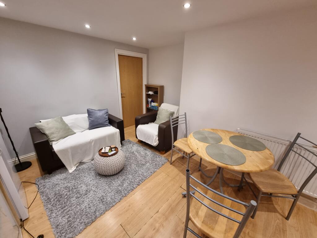 Apartment in Coventry - View 3