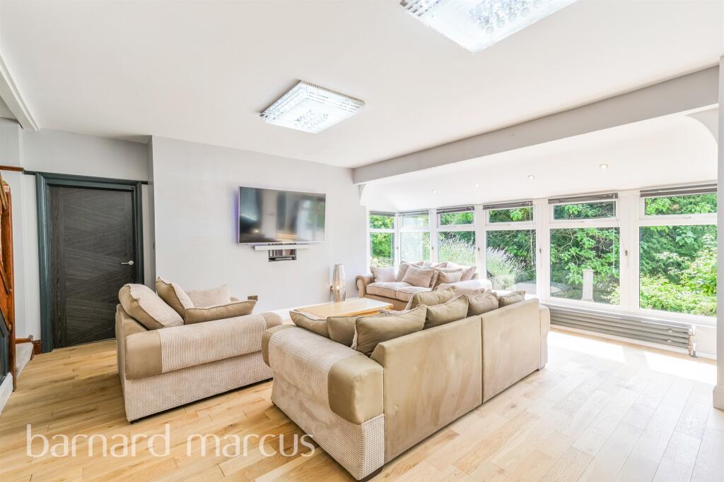 Shepherds Hill, Merstham, Redhill - View 3