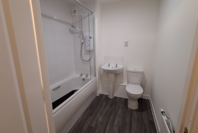 Apartment in Edinburgh, West Lothian - View 3