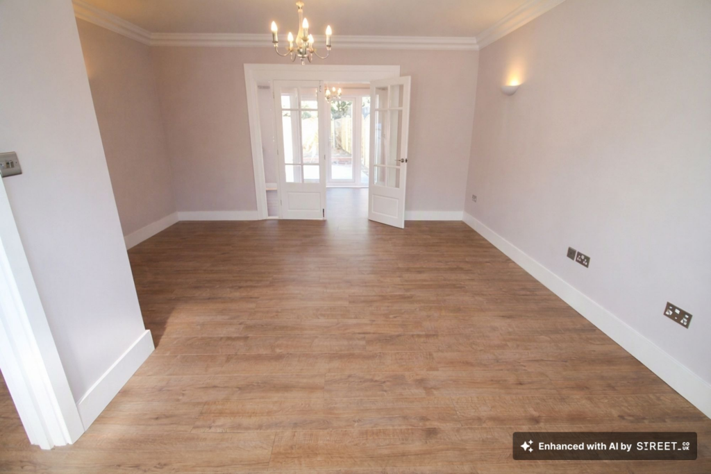 House in Enfield - View 3