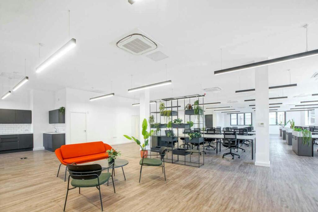 *Photo of another floor