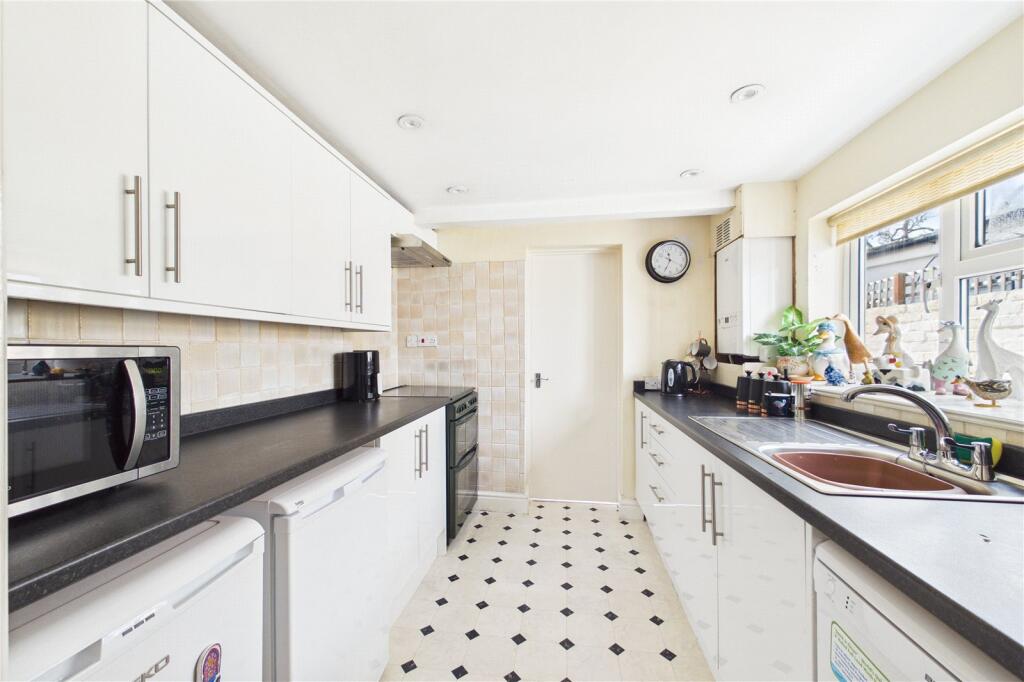 Armour Hill, Tilehurst, Reading, Berkshire, RG31 – pohled 5