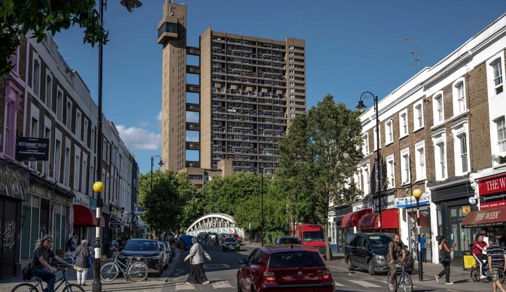 Apartment in London - View 5