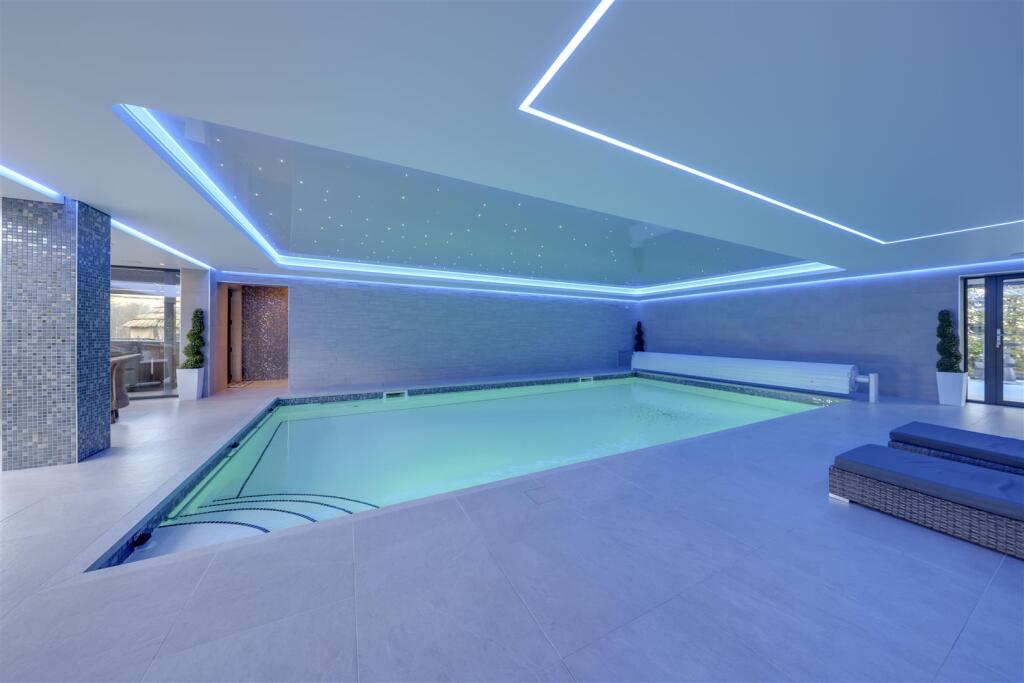 Additional image 22 of The Hollies, Alden Road, Helmshore, Rossendale - Over 9,000sqft - One Of Rossendale's Most Incredible Properties