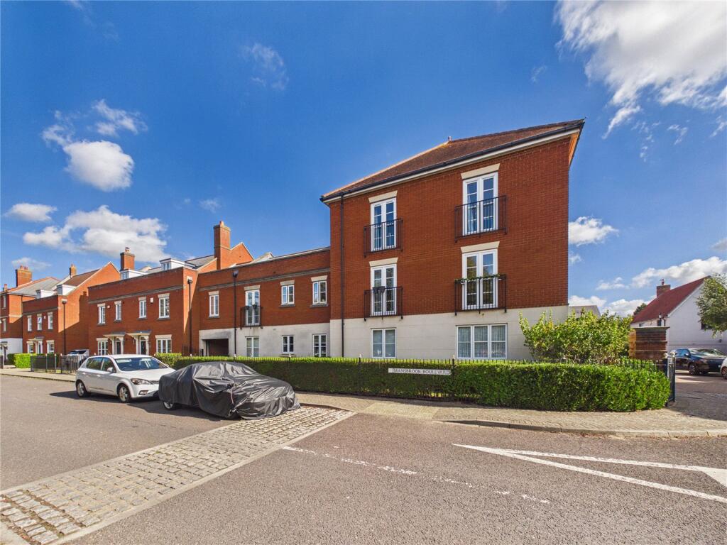 Apartment in Ipswich, Ravenswood