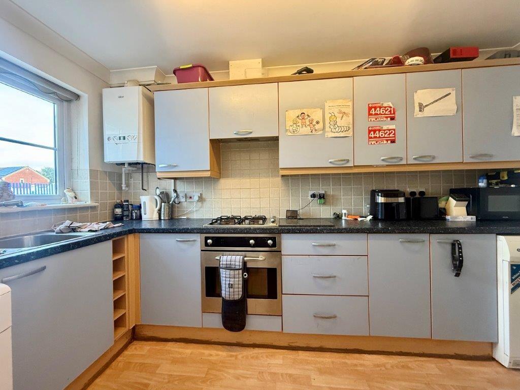 64 Boundary Road, Great Yarmouth, Norfolk NR31 0JY photo 4
