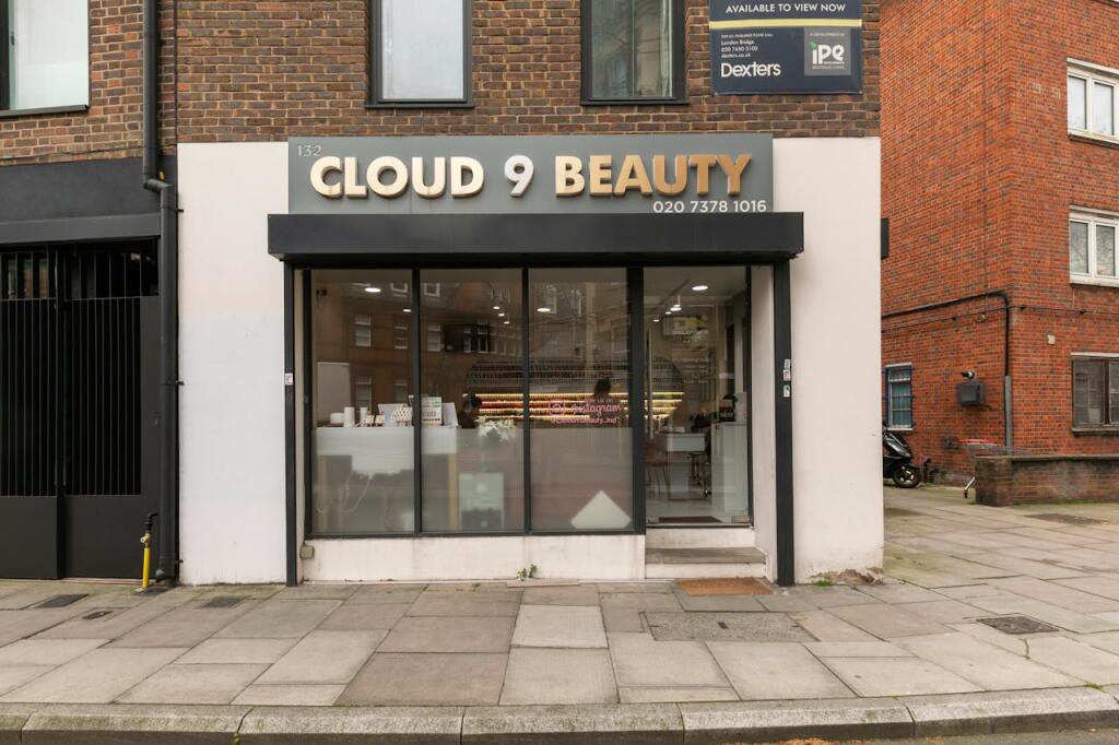 Main image of property: 132 Tanner Street, London, SE1 2HG