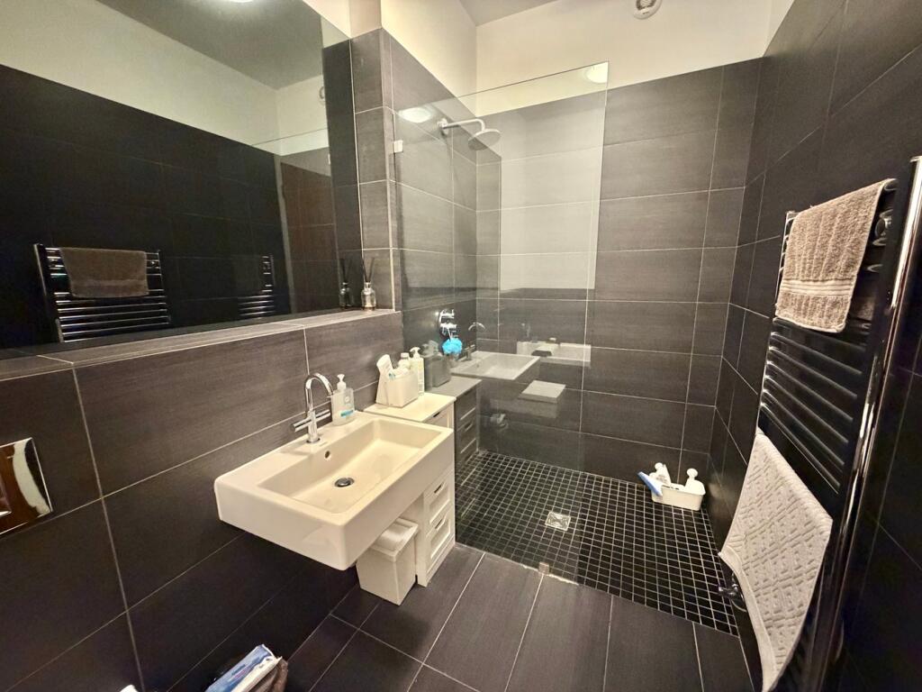 Additional image 12 of Airedale Mills, Bingley, BD16