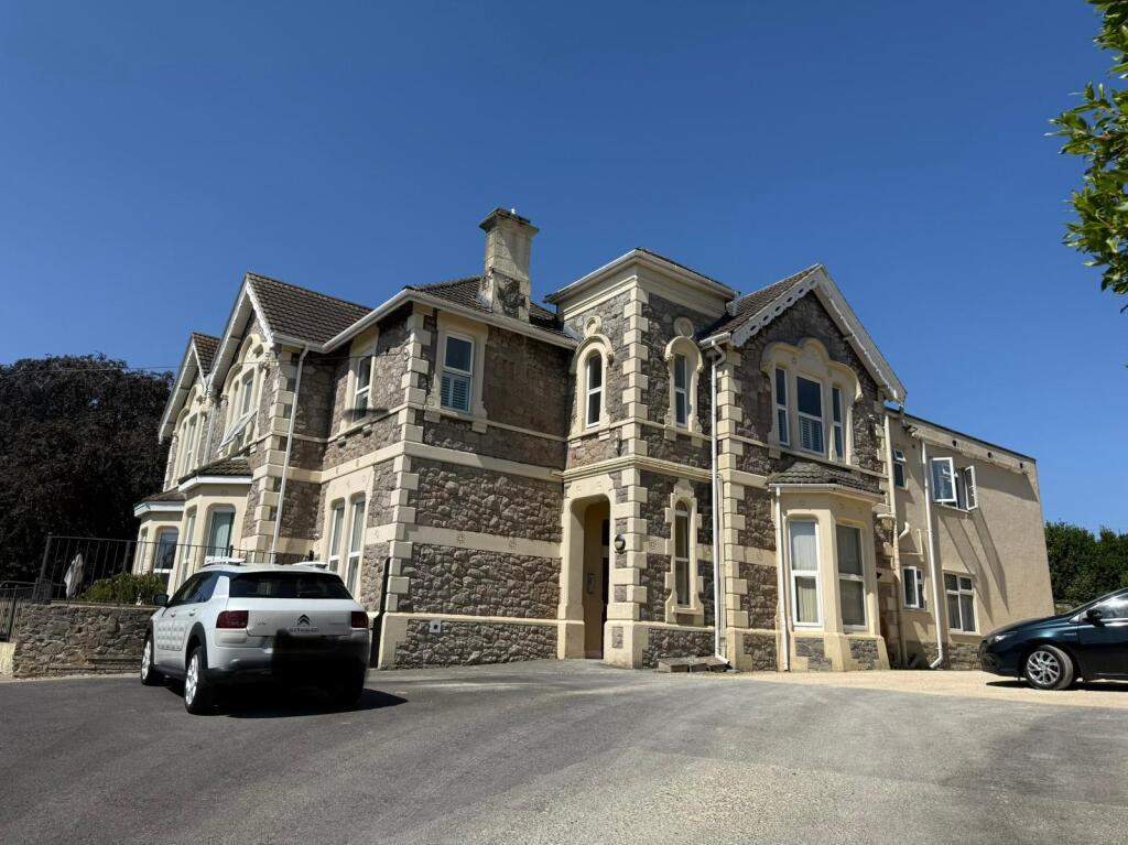 Main image of property: Flat 9, Kew Gardens, 1 Kew Road, Weston-Super-Mare, Somerset