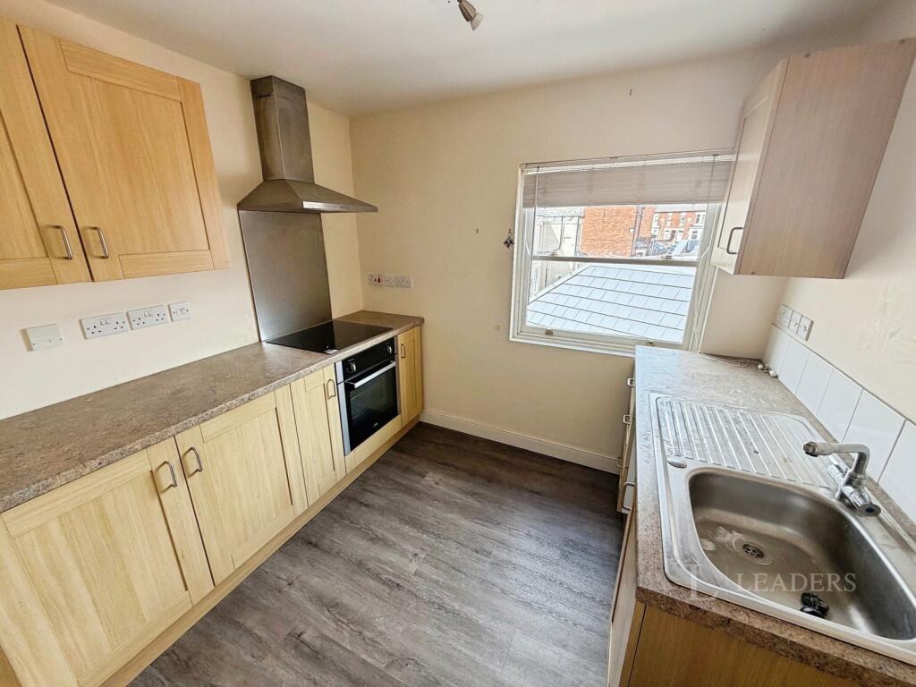 Apartment in Derby - View 5