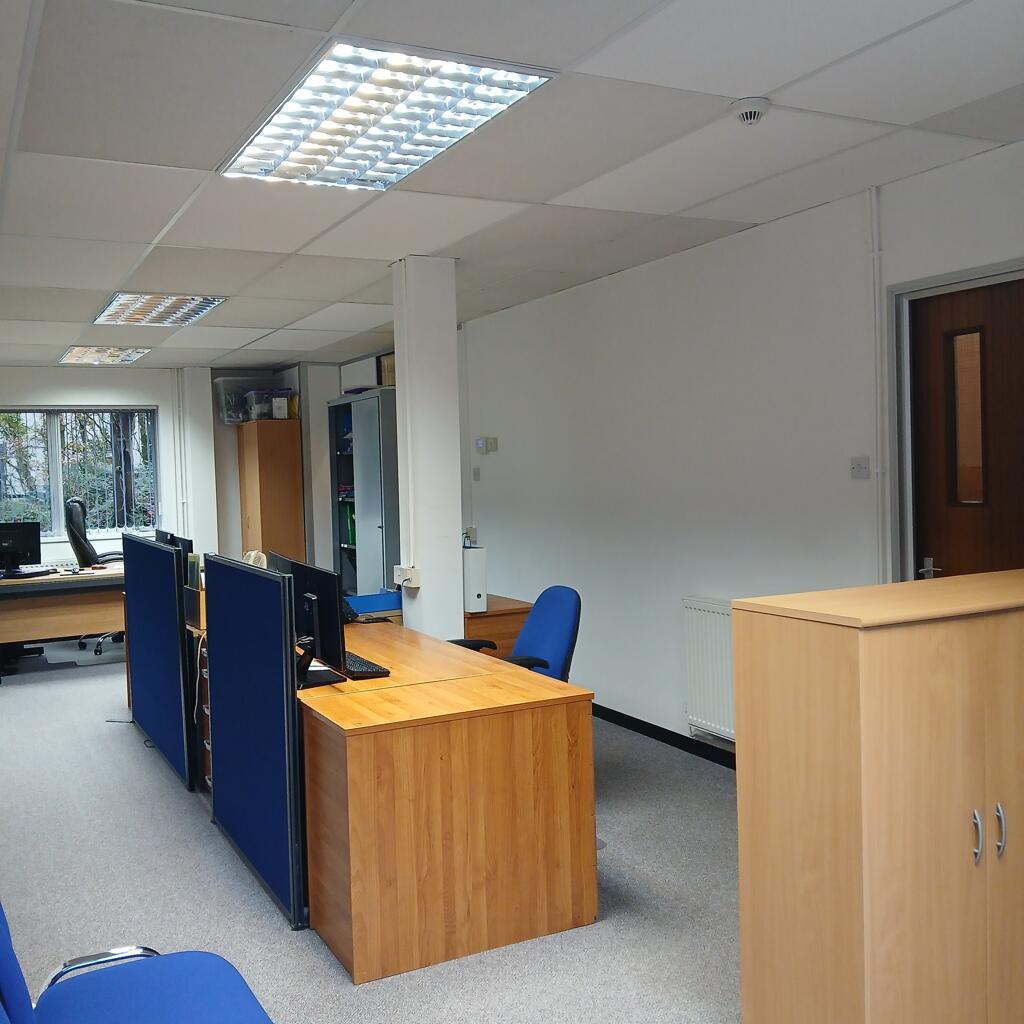Photo 2
