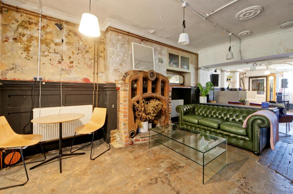 78 fitzalan st6672.jpg