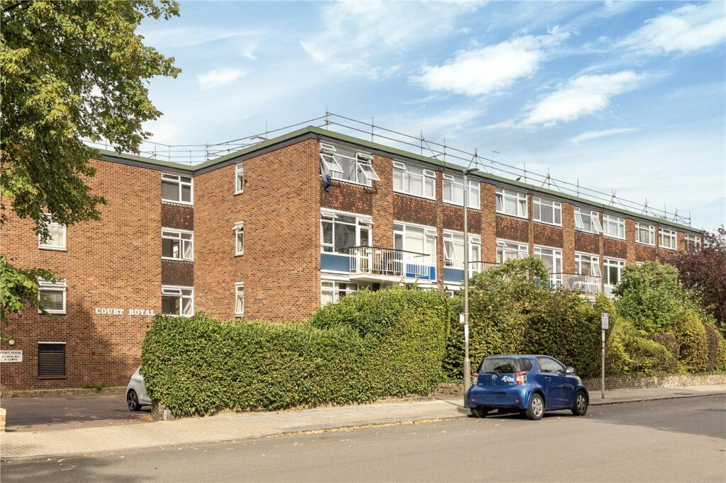 Apartment in London - View 3