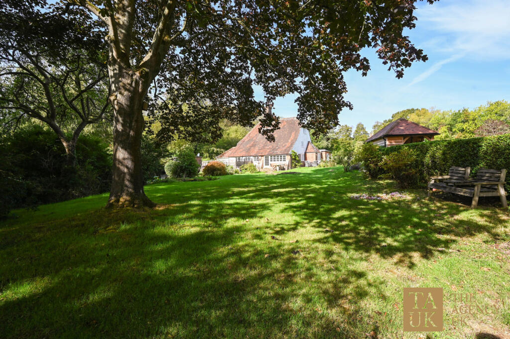 Main image of property: Lordine Lane, Ewhurst Green, TN32