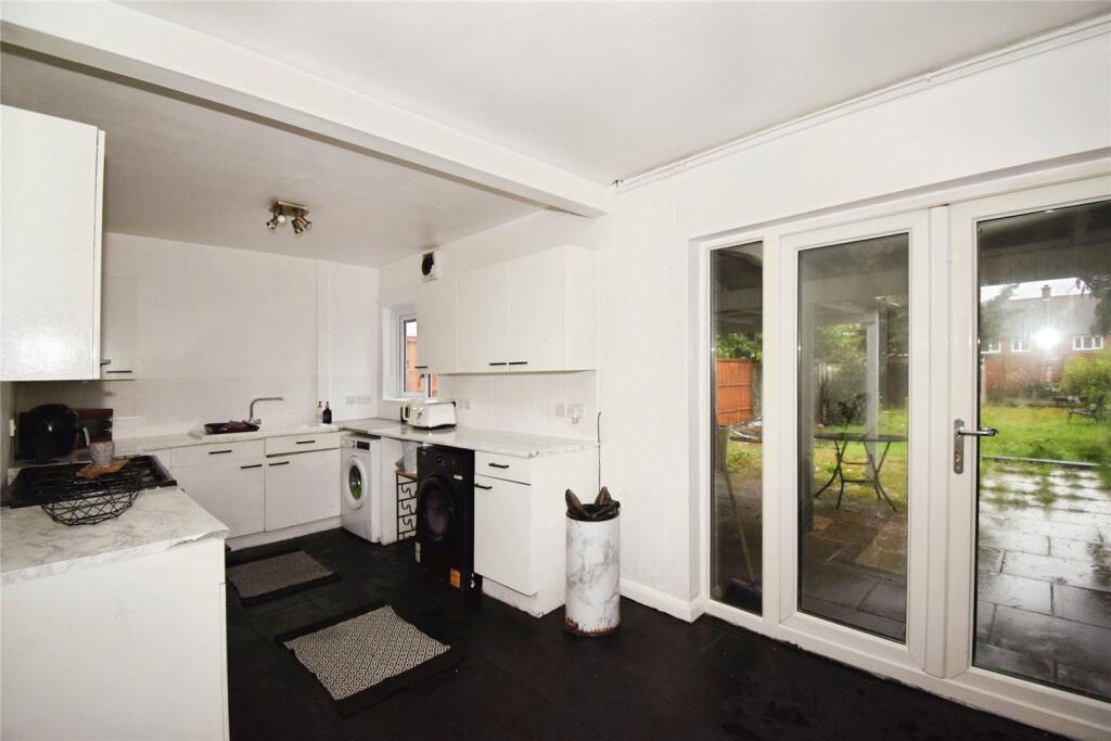 Coronation Avenue, Wigston, Leicestershire, LE18 photo 3