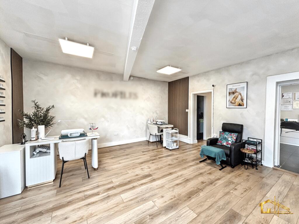 Apartment in Tonbridge - View 3