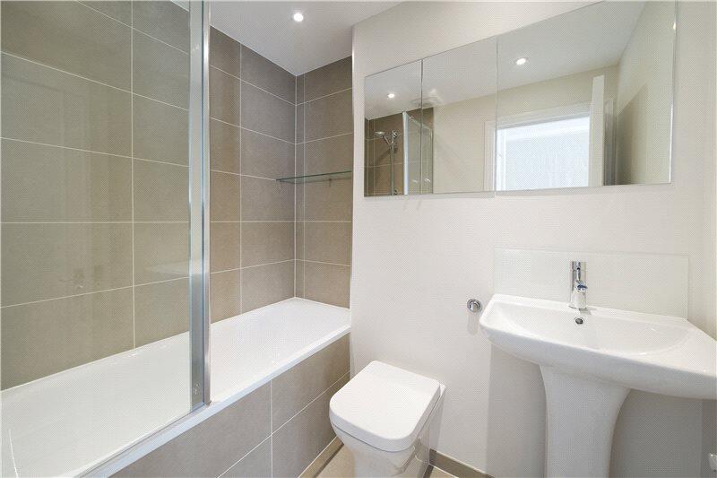 Apartment in London, Brompton - More