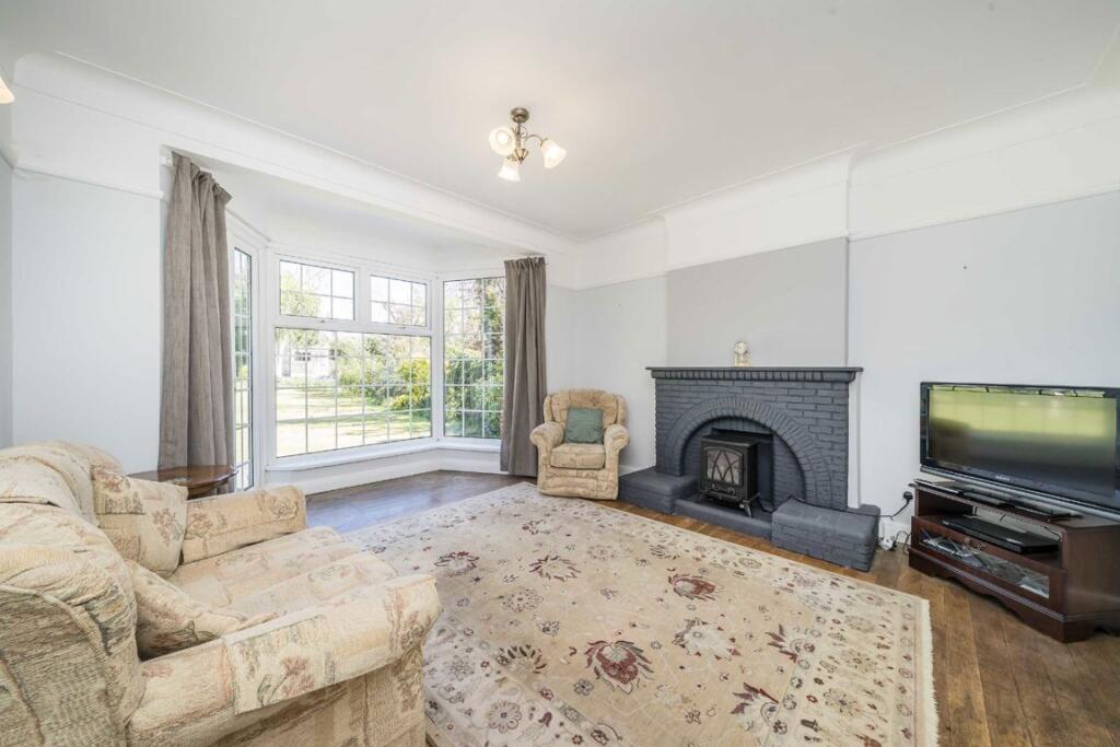 House in London, Norbiton - More