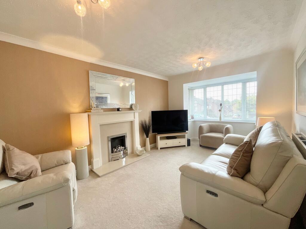 House in Stafford, Stone - View 2
