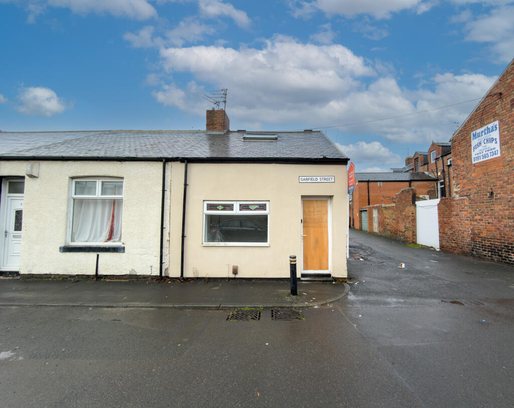 Main image of property: 4 Garfield Street, Sunderland, Tyne and Wear SR4 6NL