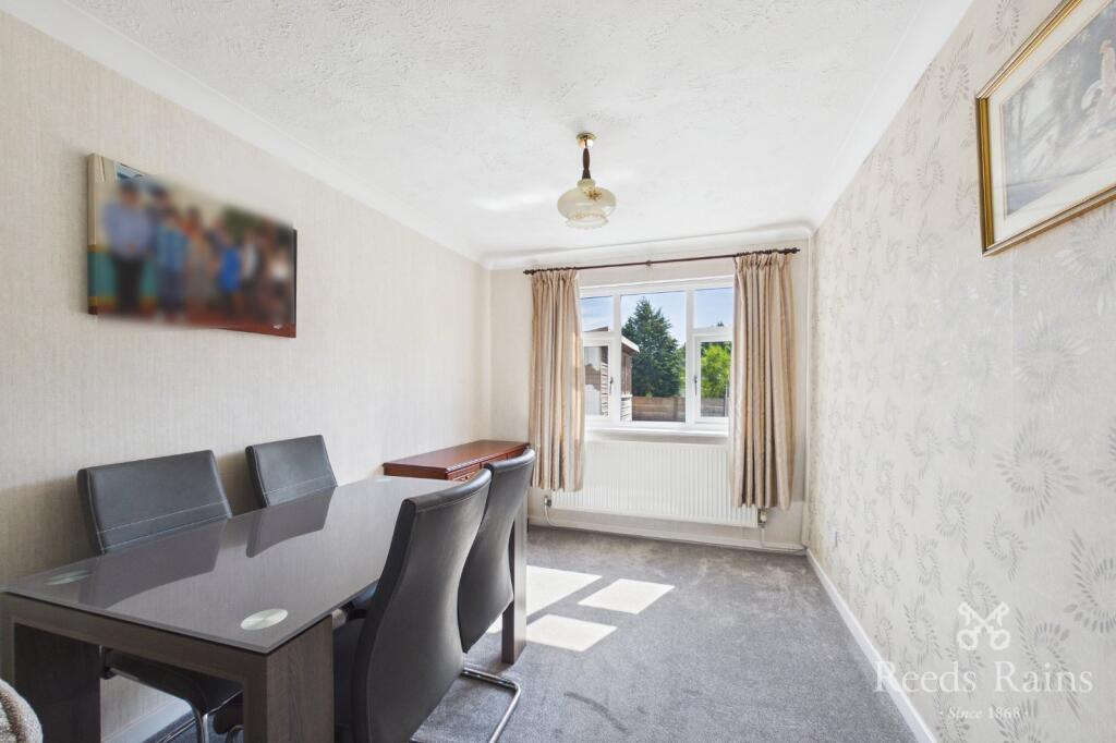 House in St Helens, Liverpool City Region - View 3