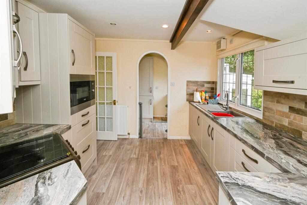 House in East Lindsey, Roughton - View 3