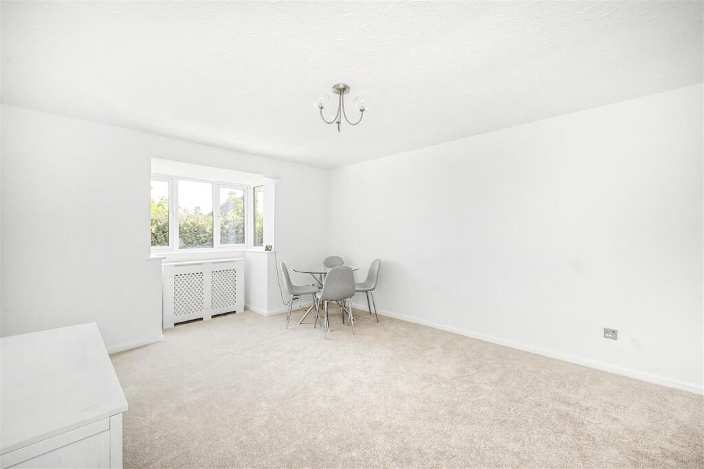 Additional image 8 of Westfield Road, Harpenden