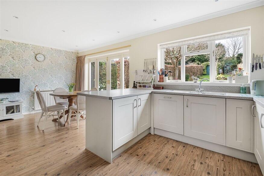 Additional image 2 of Roundwood Lane, Harpenden, AL5