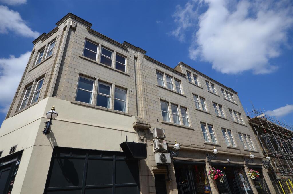 Main image of property: Apt 6, Fountain Chambers, Halifax