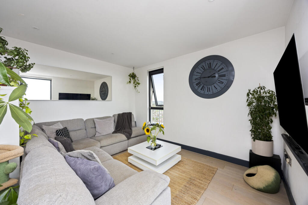 The Causeway, Worthing, BN12 photo 5