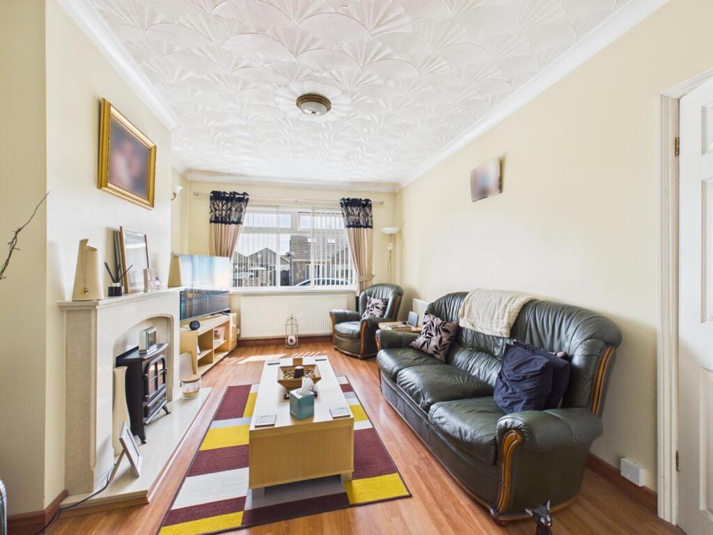 Masefield Mews, Bridgend photo 4