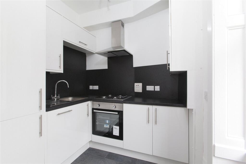 Apartment in Edinburgh, Fort, Leith Harbour & Newhaven - View 5