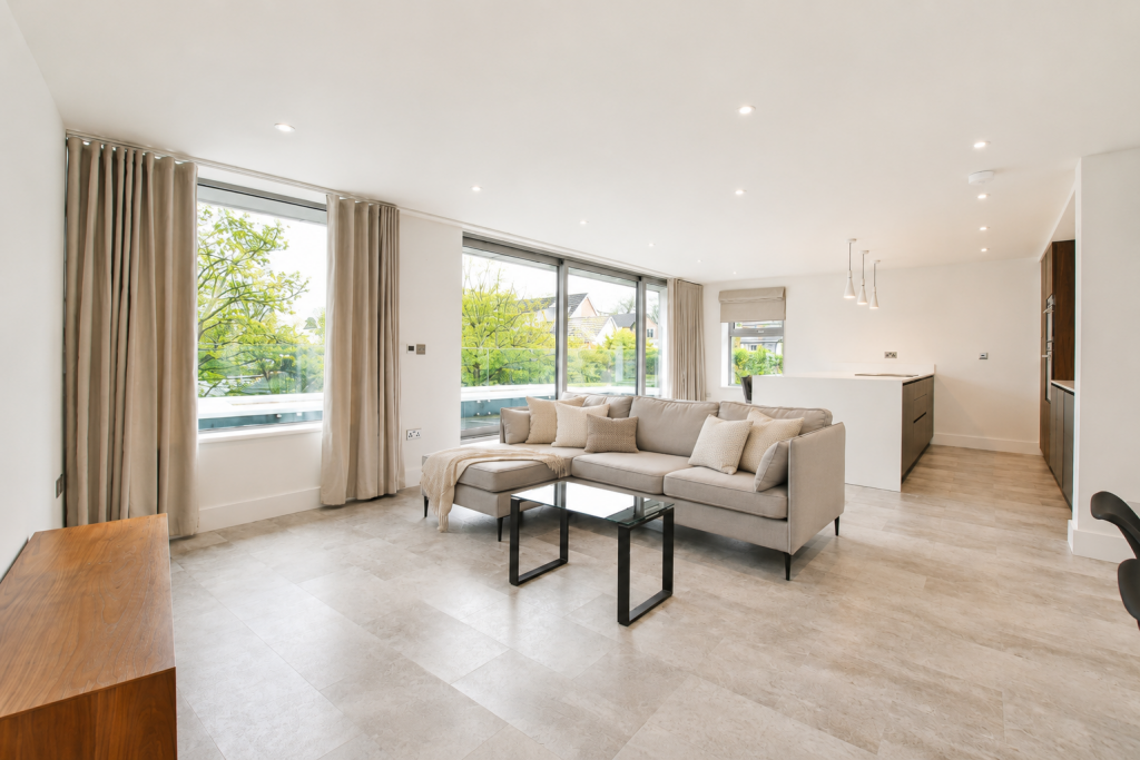 Apartment in Sheffield, Chelsea Heights, Ecclesall - View 2
