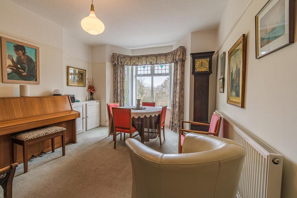 Romilly Park Road, Barry photo 4