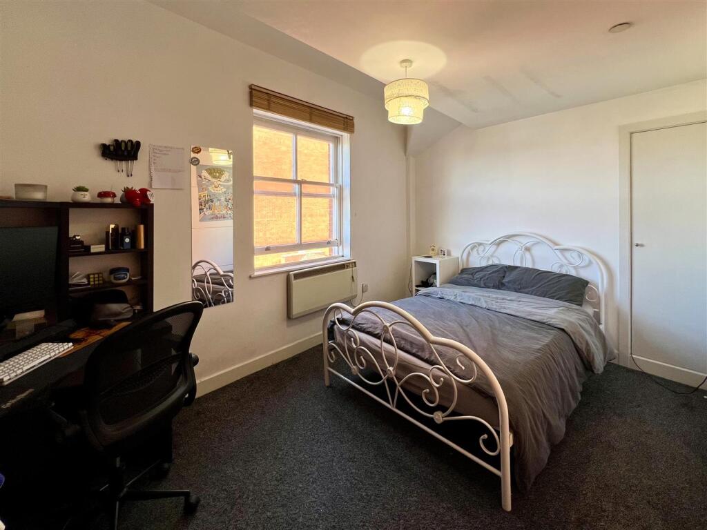 Main image of property: Westgate Road, Newcastle Upon Tyne